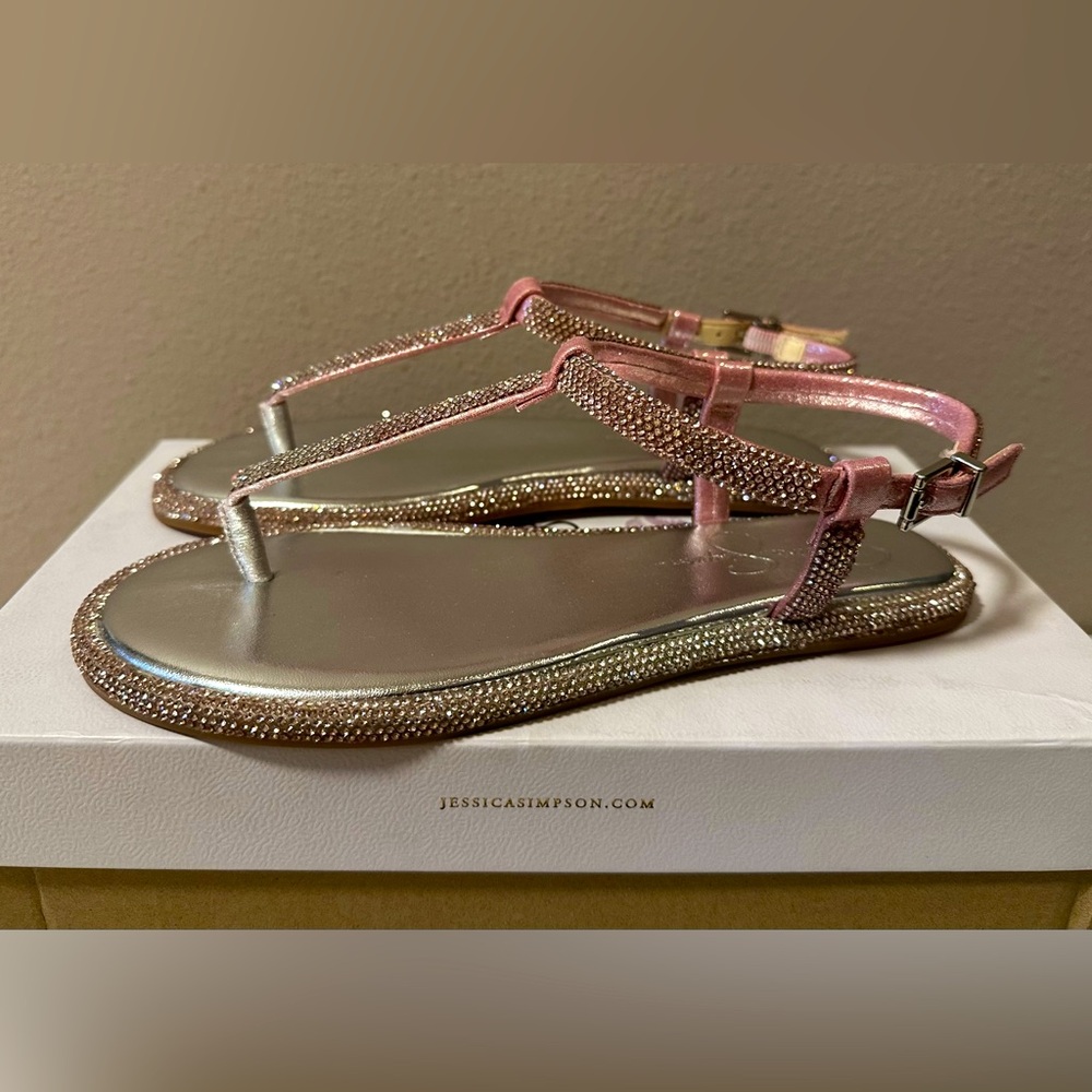 🔴 Jessica Simpson Oliara T-Strap Flat Sandal - NIB